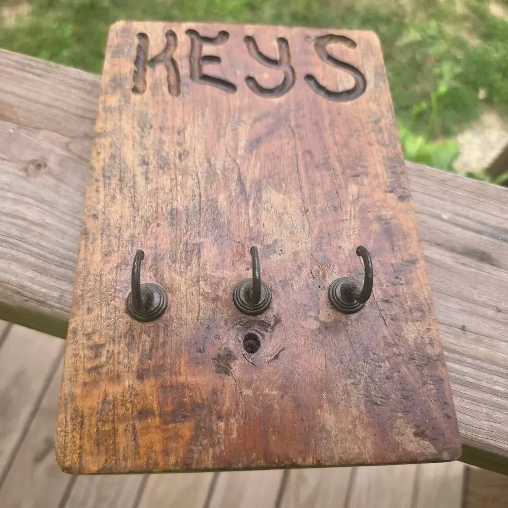 Primitive Handmade Wooden Key Rack Wall Hook Rustic Country  Folk Art 3 Hook